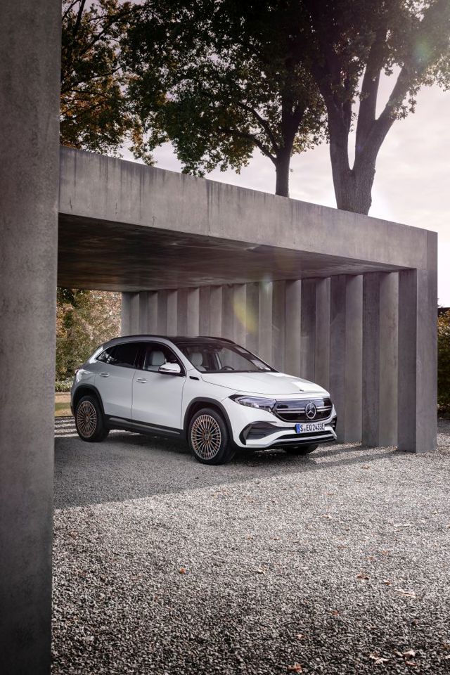 Mercedes Benz Eqa Foto 18