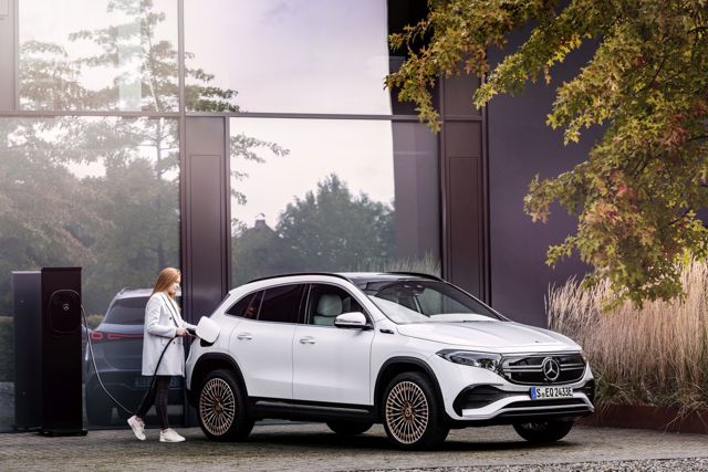 Mercedes Benz Eqa Foto 25