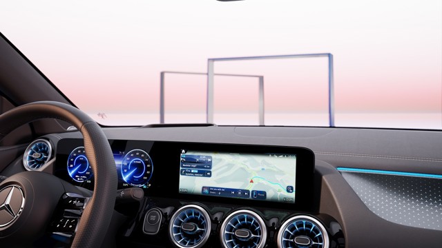 Mercedes Benz Eqa photo 38