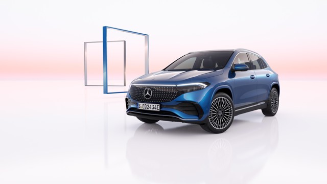 Mercedes Benz Eqa photo 11
