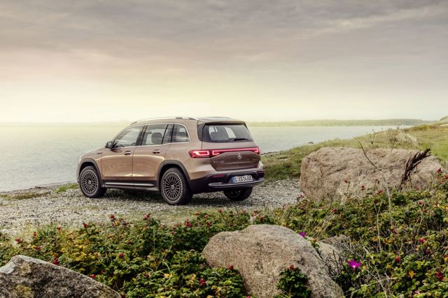 Mercedes Benz Eqb photo 8