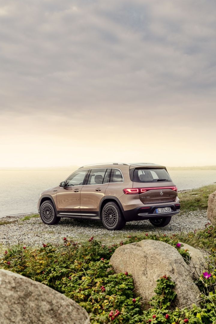 Mercedes Benz Eqb photo 10