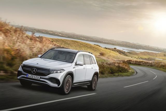 Mercedes Benz Eqb photo 11