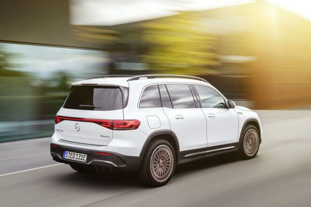 Mercedes Benz Eqb photo 17