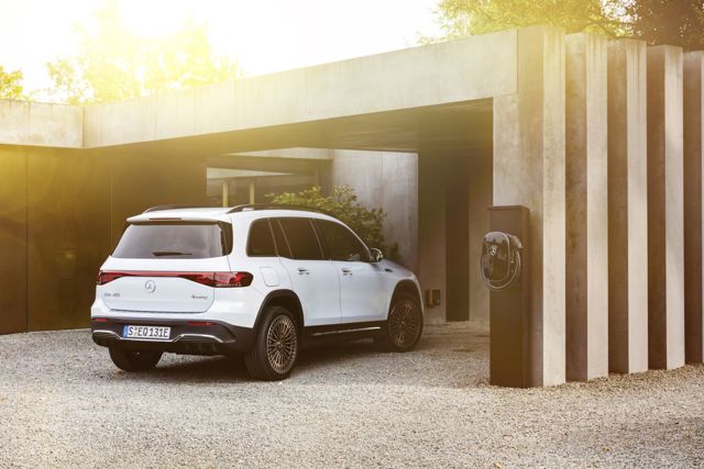 Mercedes Benz Eqb photo 27