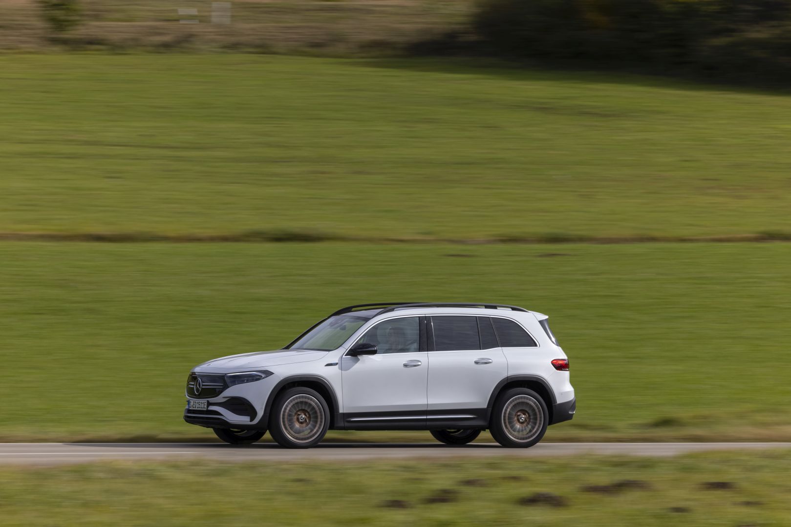 Mercedes Benz Eqb photo 28