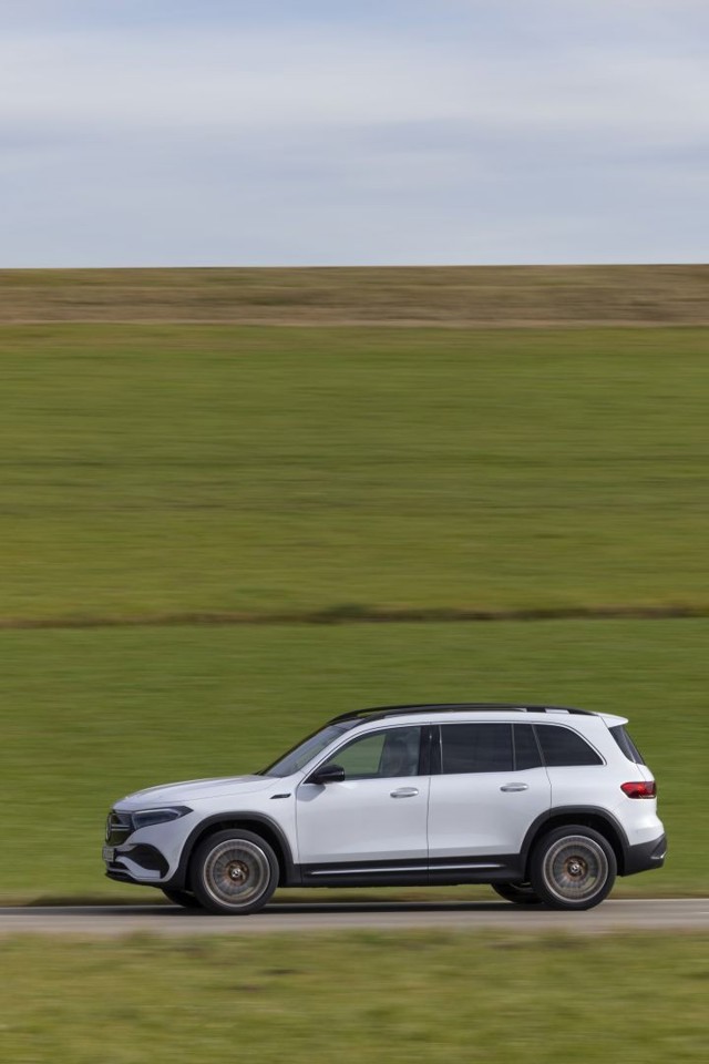 Mercedes Benz Eqb photo 30
