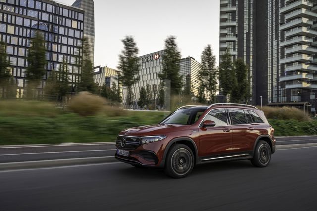 Mercedes Benz Eqb photo 34