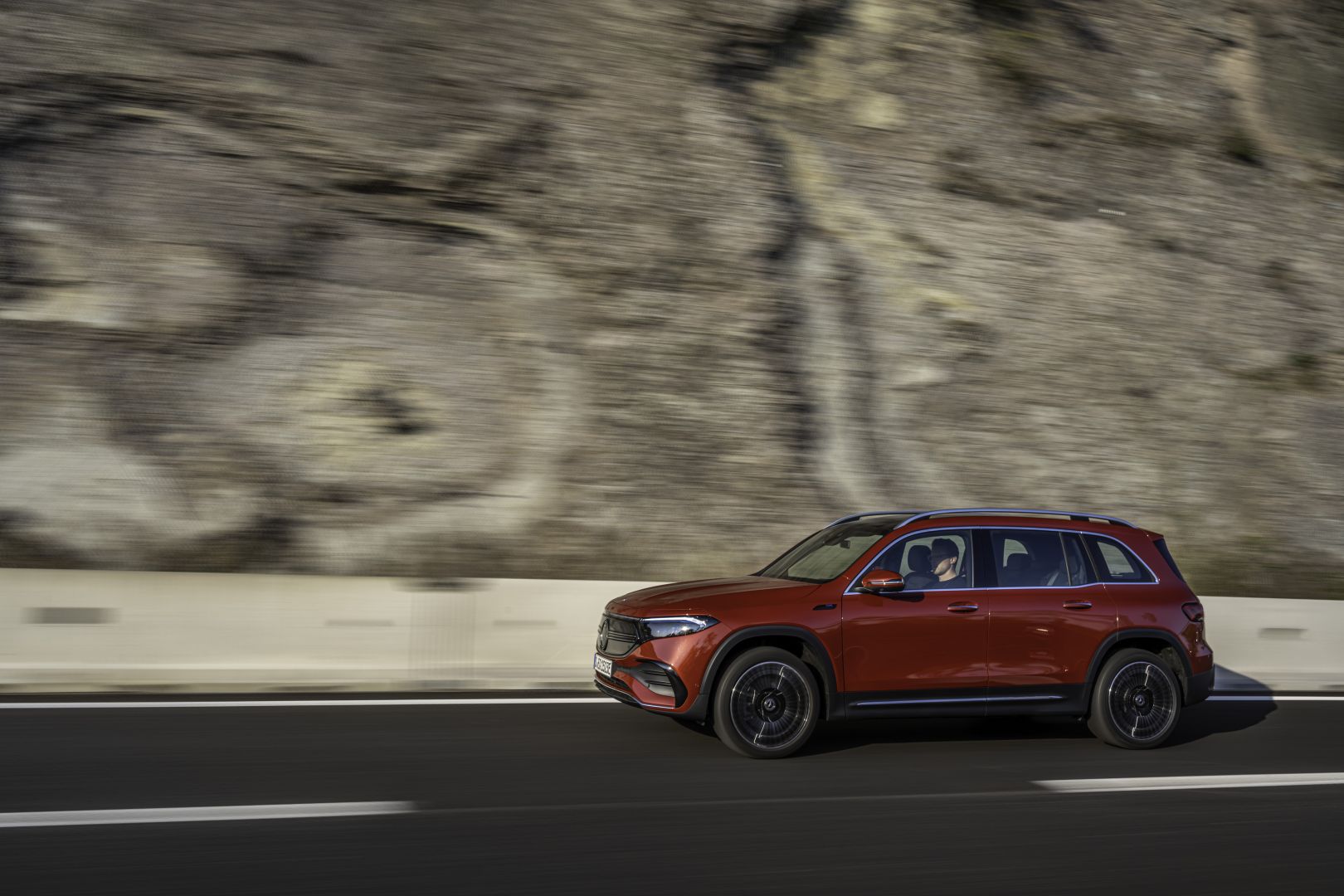 Mercedes Benz Eqb photo 35