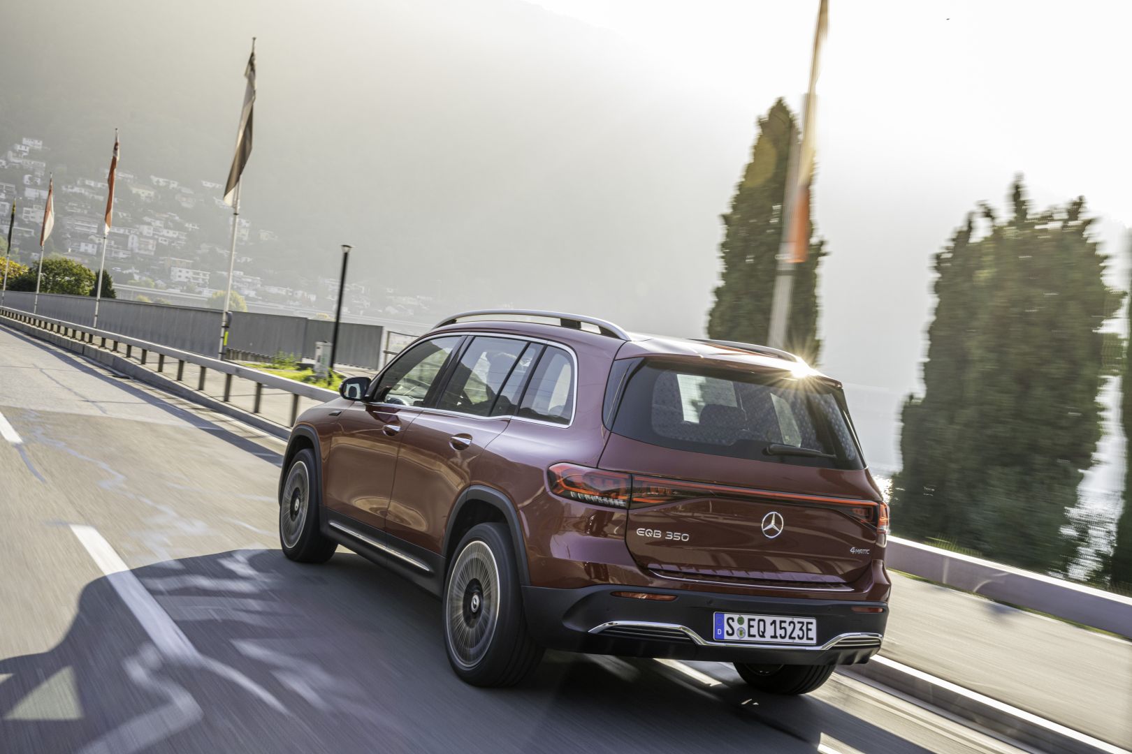 Mercedes Benz Eqb photo 38