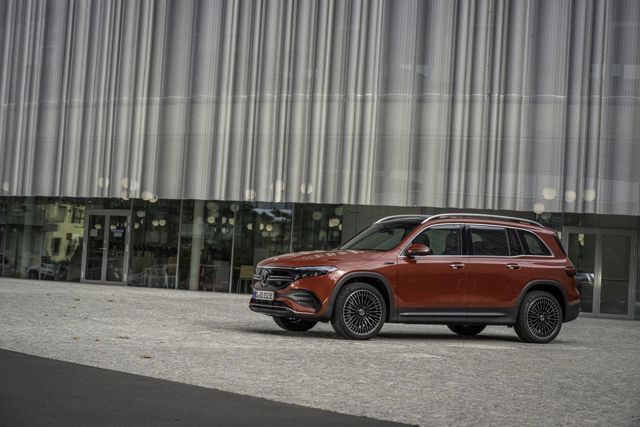 Mercedes Benz Eqb photo 41