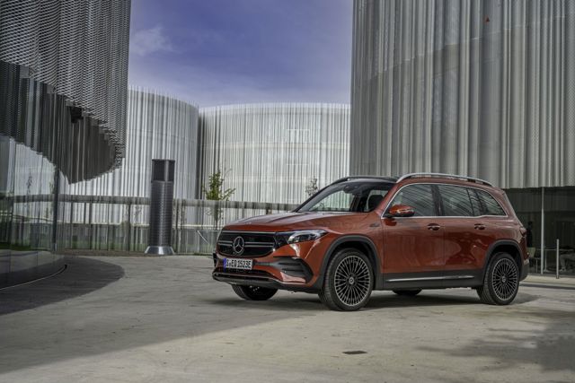Mercedes Benz Eqb photo 43