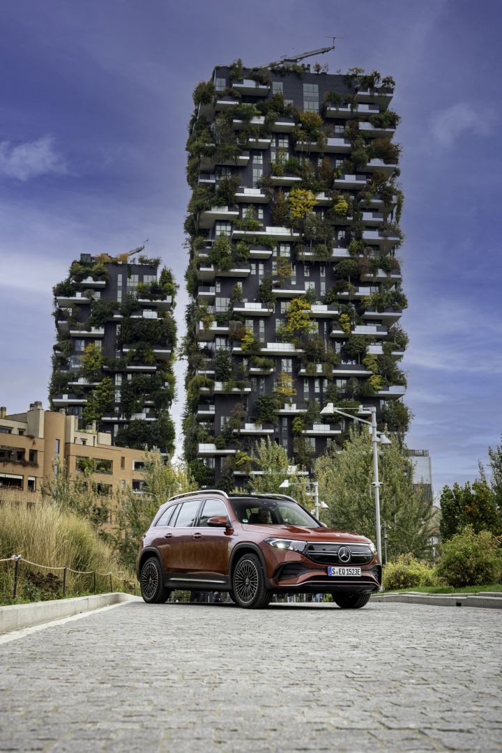 Mercedes Benz Eqb photo 45