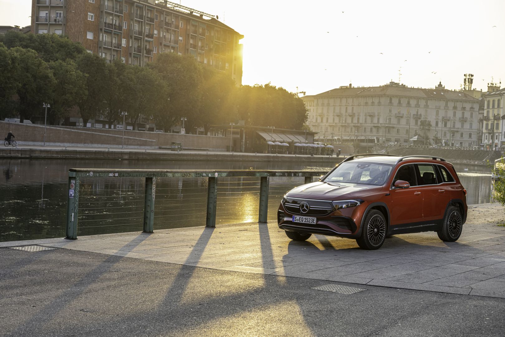 Mercedes Benz Eqb photo 49