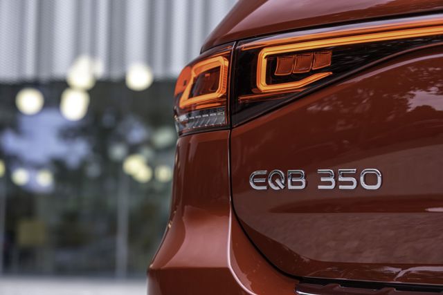Mercedes Benz Eqb photo 51