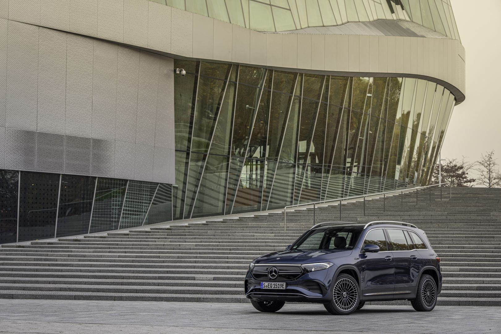 Mercedes Benz Eqb photo 54