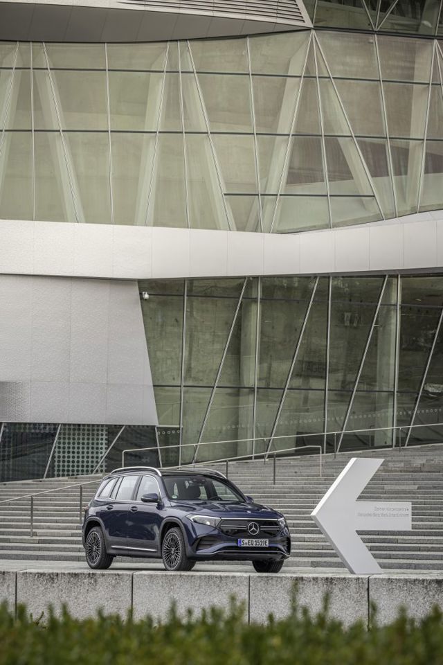 Mercedes Benz Eqb photo 57