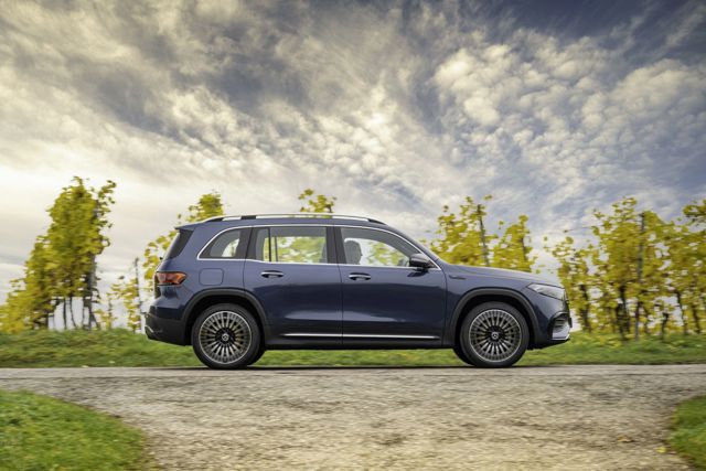 Mercedes Benz Eqb photo 58