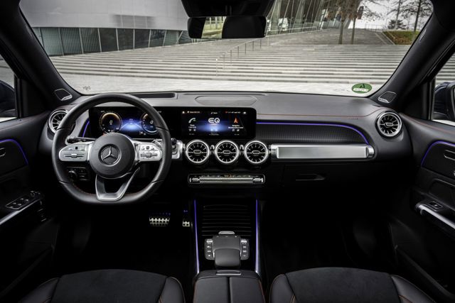 Mercedes Benz Eqb photo 85