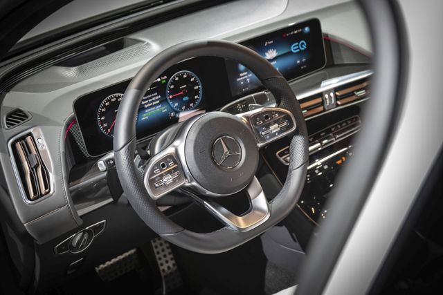 Mercedes Benz Eqc photo 92