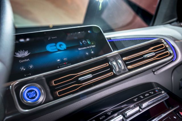 Mercedes Benz Eqc photo 94