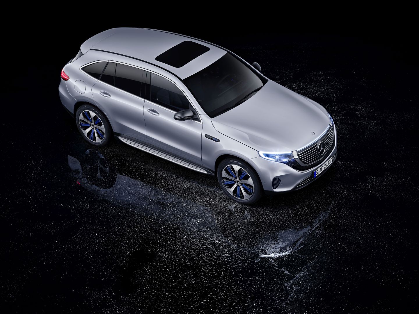 Mercedes Benz Eqc photo 8