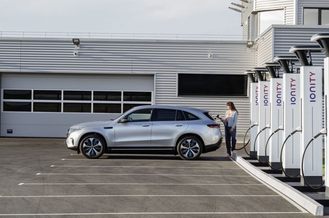 Mercedes Benz Eqc photo 19