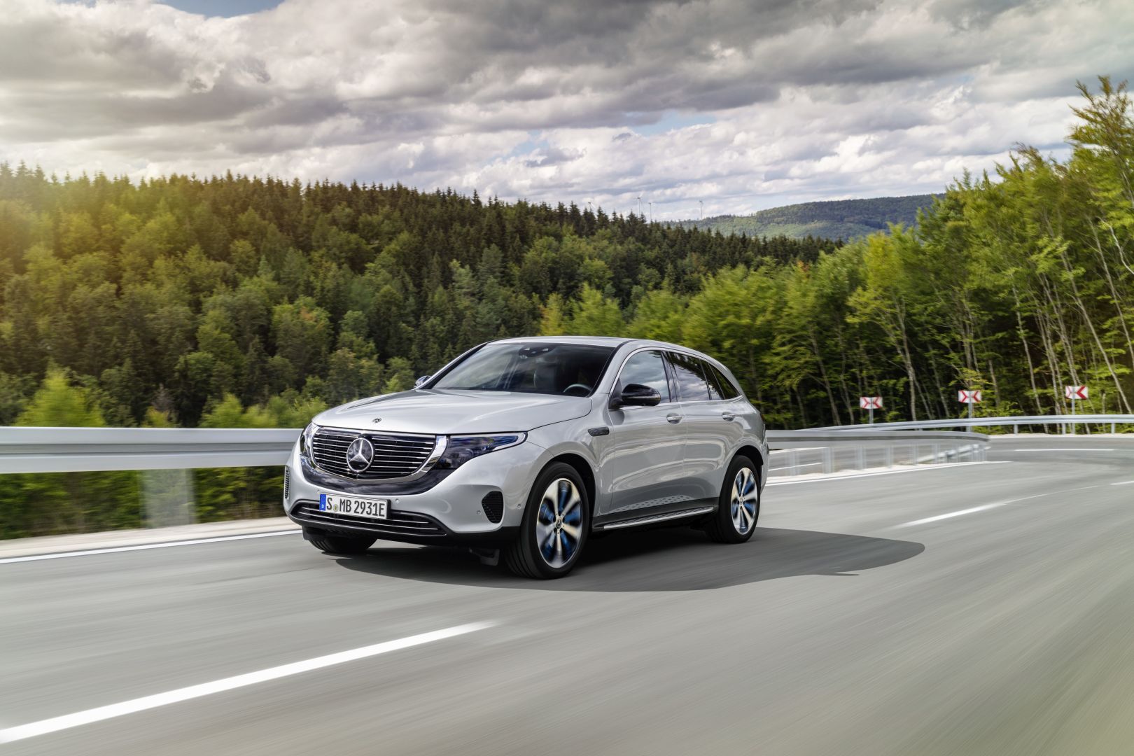Mercedes Benz Eqc photo 34