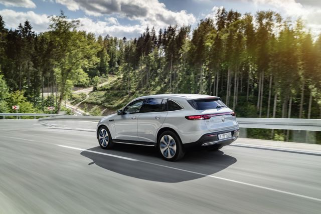 Mercedes Benz Eqc photo 35