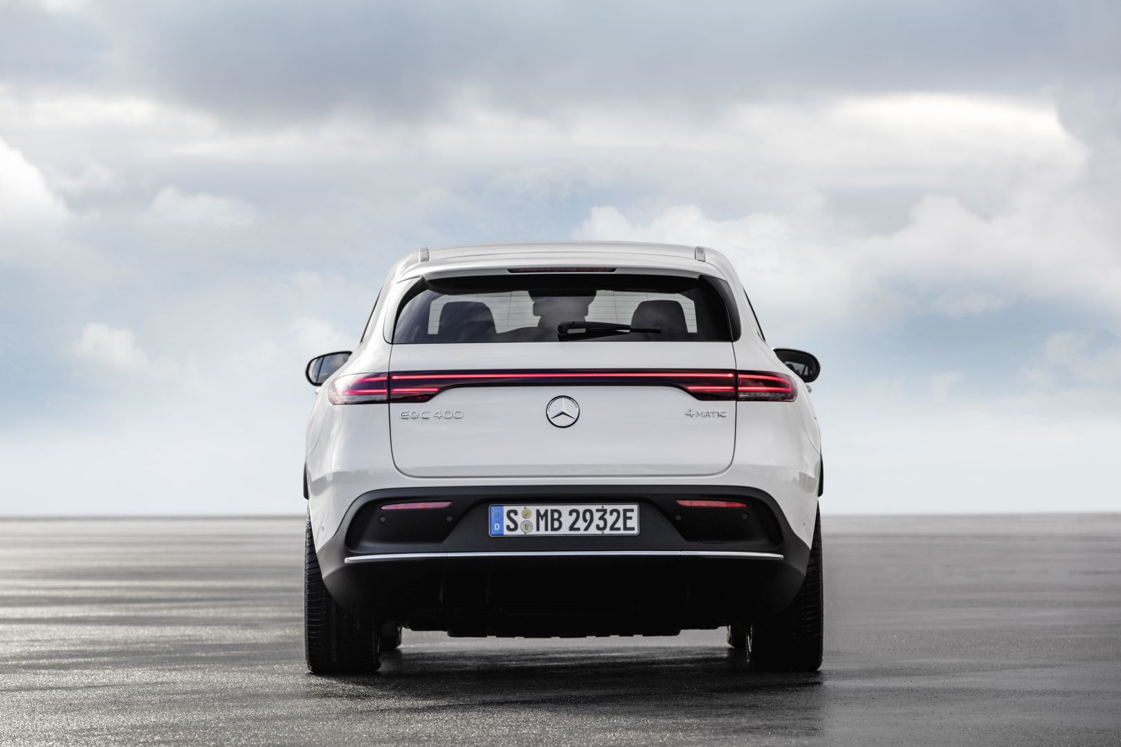 Mercedes Benz Eqc photo 48