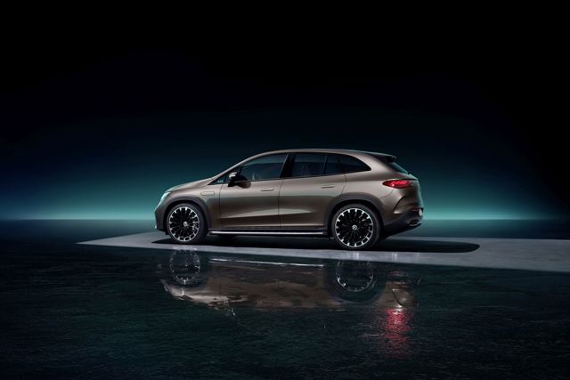 Mercedes Benz Eqe Suv photo 93