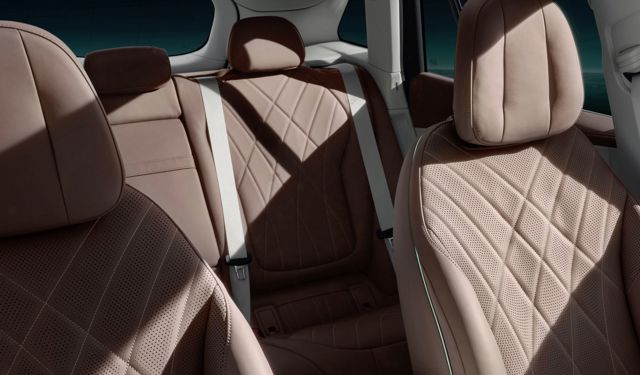 Mercedes Benz Eqe Suv photo 141