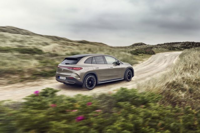 Mercedes Benz Eqe Suv photo 7