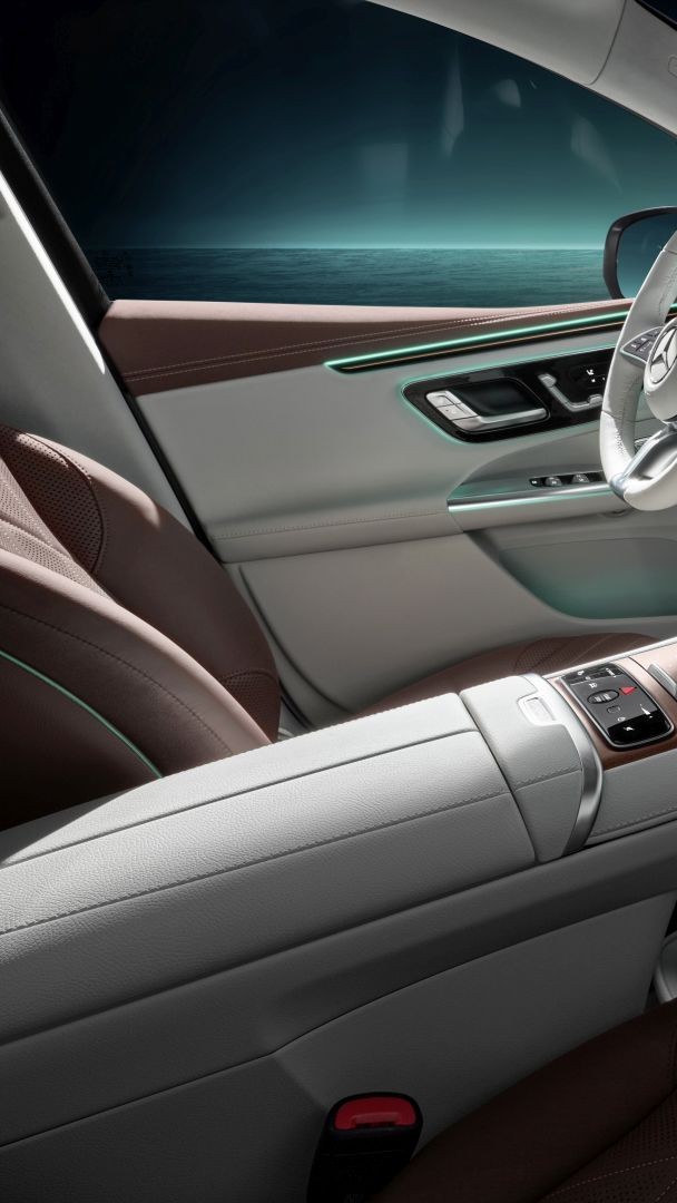 Mercedes Benz Eqe Suv photo 106