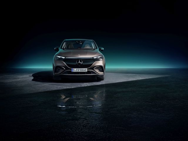Mercedes Benz Eqe Suv photo 36