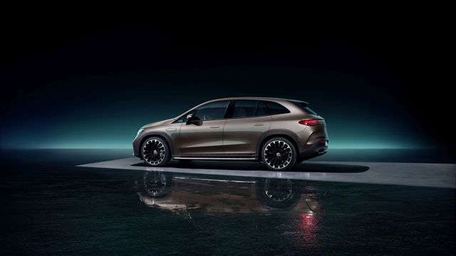 Mercedes Benz Eqe Suv photo 47