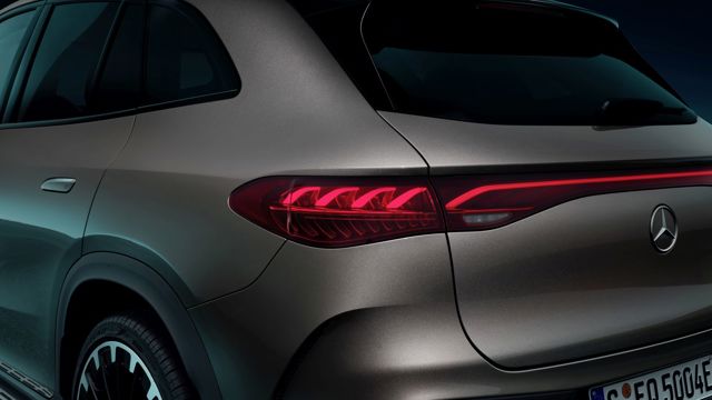 Mercedes Benz Eqe Suv photo 49