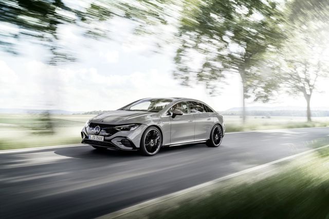 Mercedes Benz Eqe photo 4