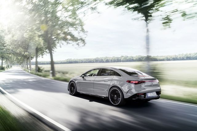 Mercedes Benz Eqe photo 5