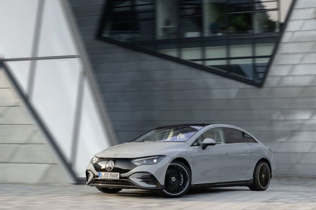 Mercedes Benz Eqe photo 22
