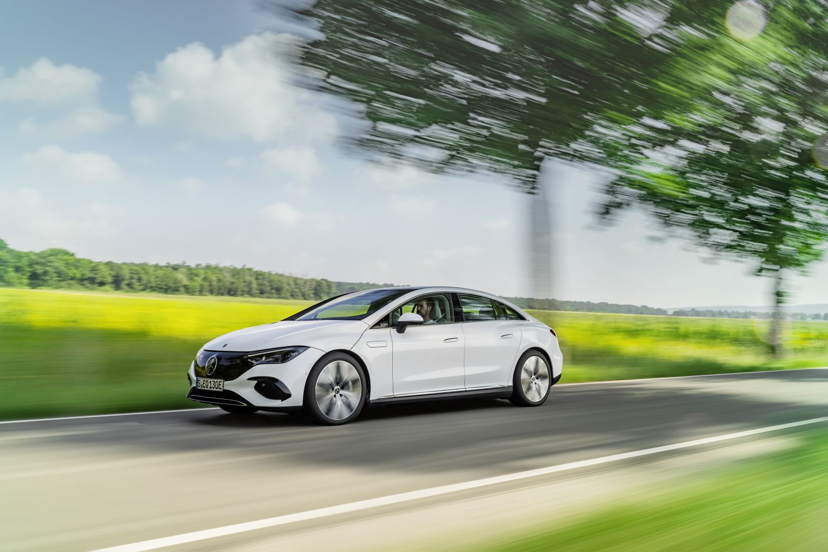 Mercedes Benz Eqe photo 27