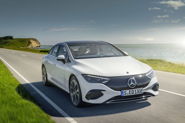 Mercedes Benz Eqe photo 32
