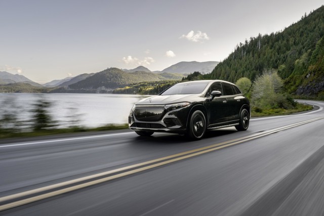 Mercedes Benz Eqs Suv Maybach photo 3