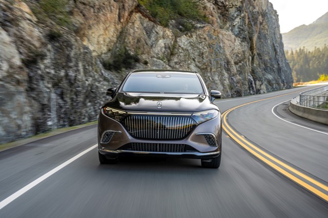 Mercedes Benz Eqs Suv Maybach photo 14