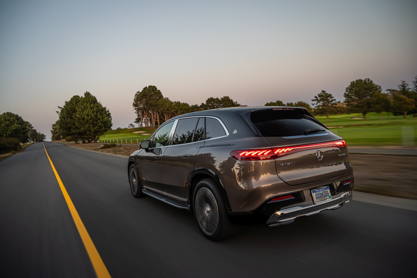 Mercedes Benz Eqs Suv Maybach photo 17