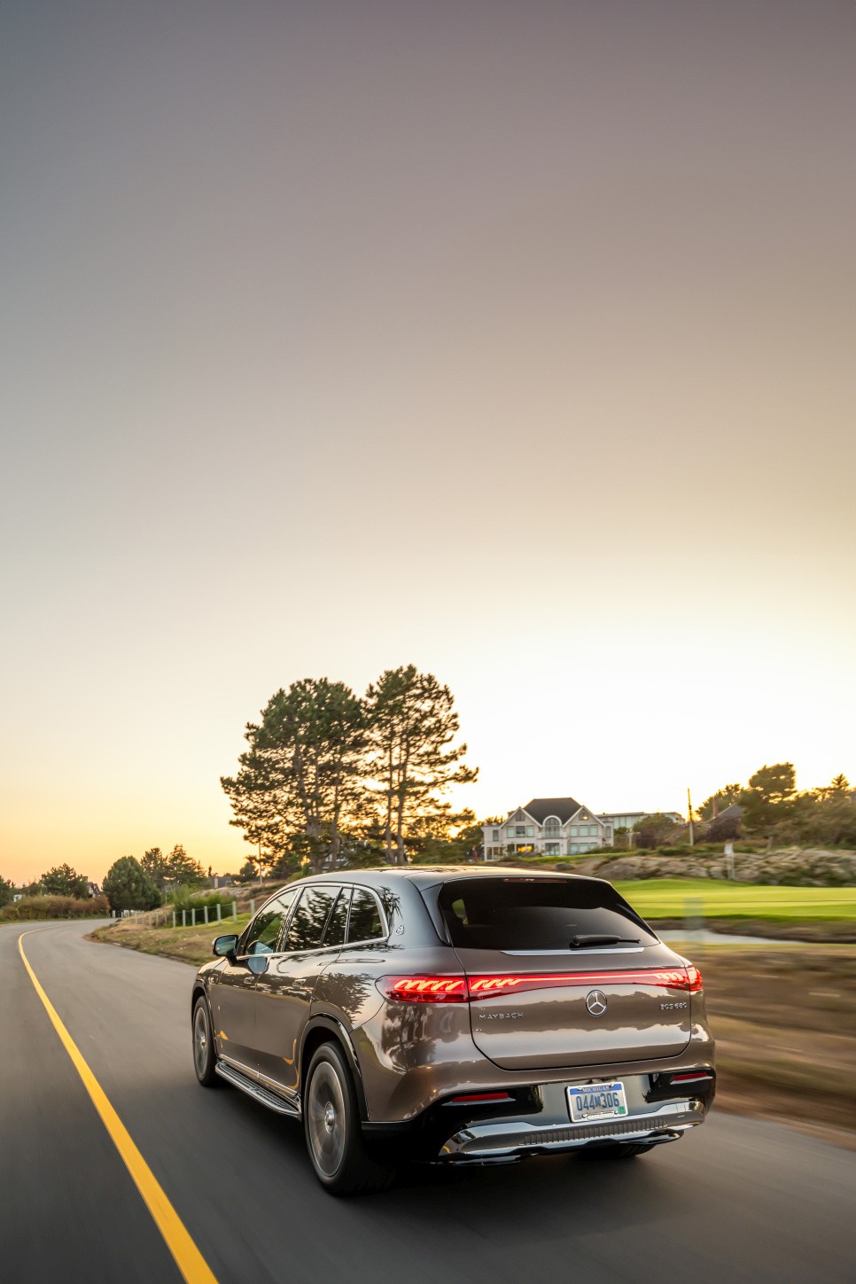 Mercedes Benz Eqs Suv Maybach photo 18