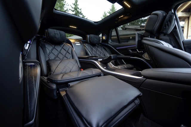 Mercedes Benz Eqs Suv Maybach photo 45