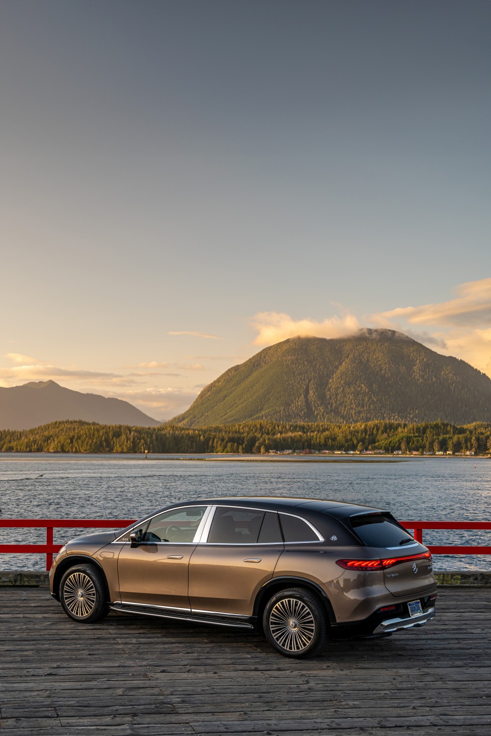 Mercedes Benz Eqs Suv Maybach photo 22