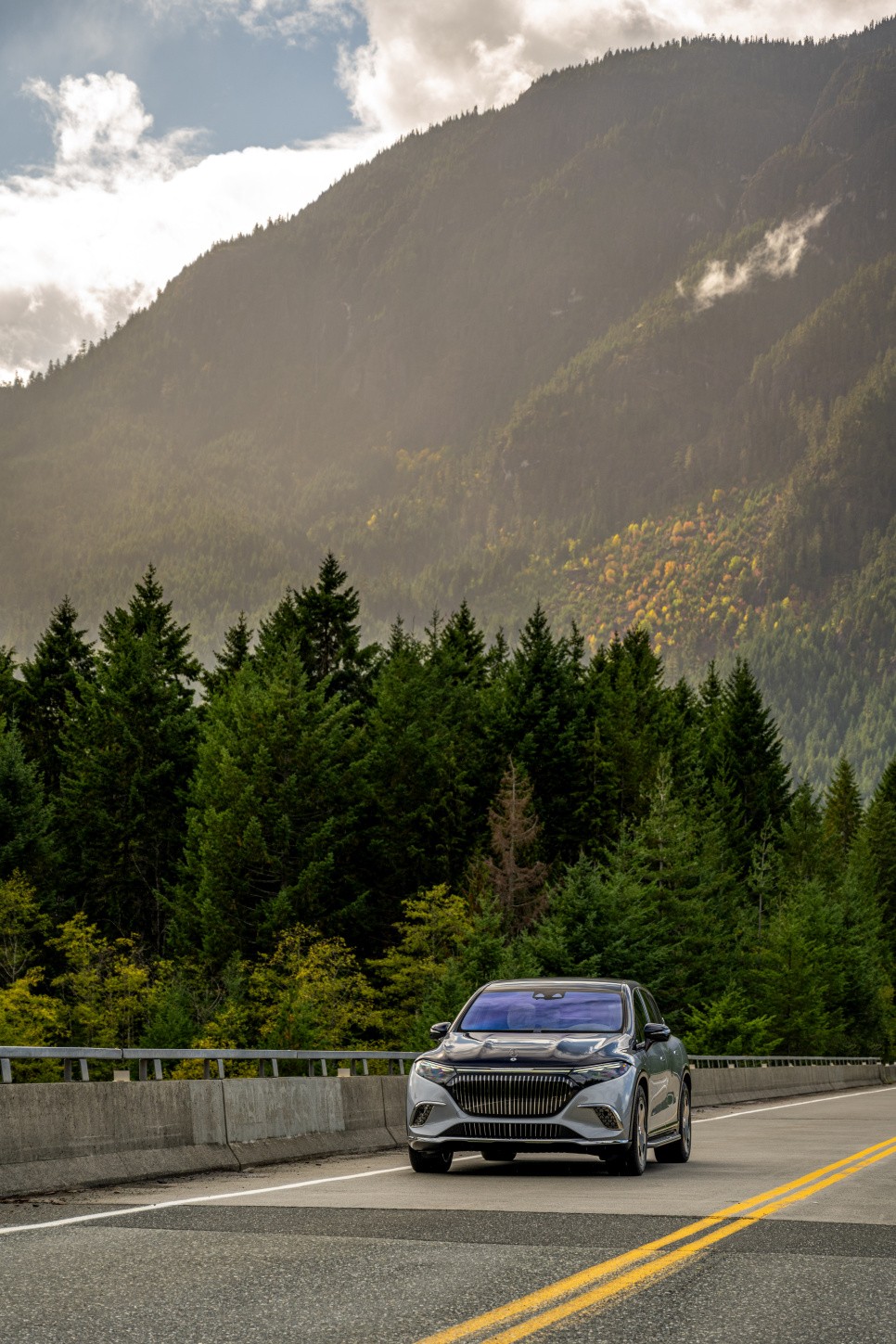 Mercedes Benz Eqs Suv Maybach photo 25