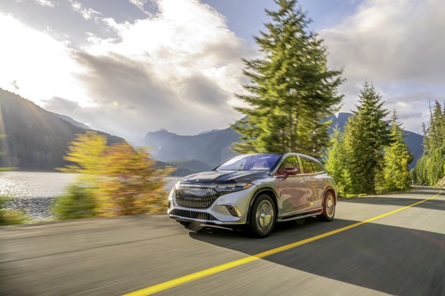 Mercedes Benz Eqs Suv Maybach photo 28